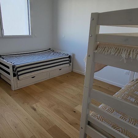 Superbe Appartement A 3Min A Pieds De La Gare Chessy  Luaran gambar